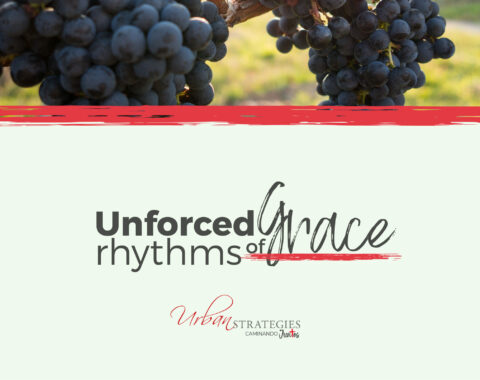 US_CAMINANDO JUNTOS RETREAT COVER PRESENTATION@3x-100