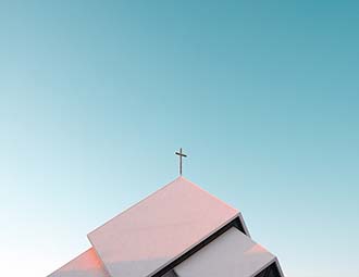 Horizontal Church Main Pic@0.3x